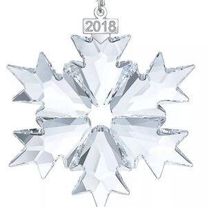 NIB Swarovski Annual Edition 2018 Christmas Ornament Snowflake Large #5301575